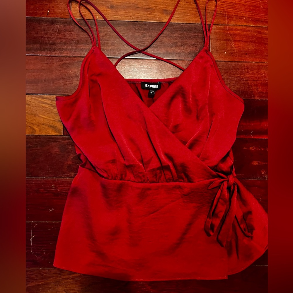❤️ NWT EXPRESS Peplum Cami ❤️